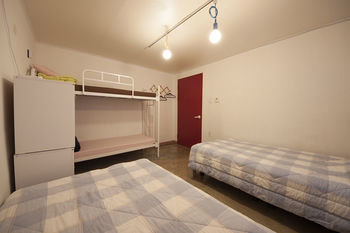 Hongdae Lazy Fox In Hostel *