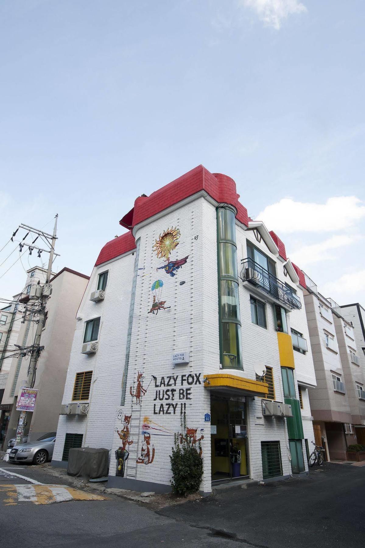 Hongdae Lazy Fox In Hostel Seoul